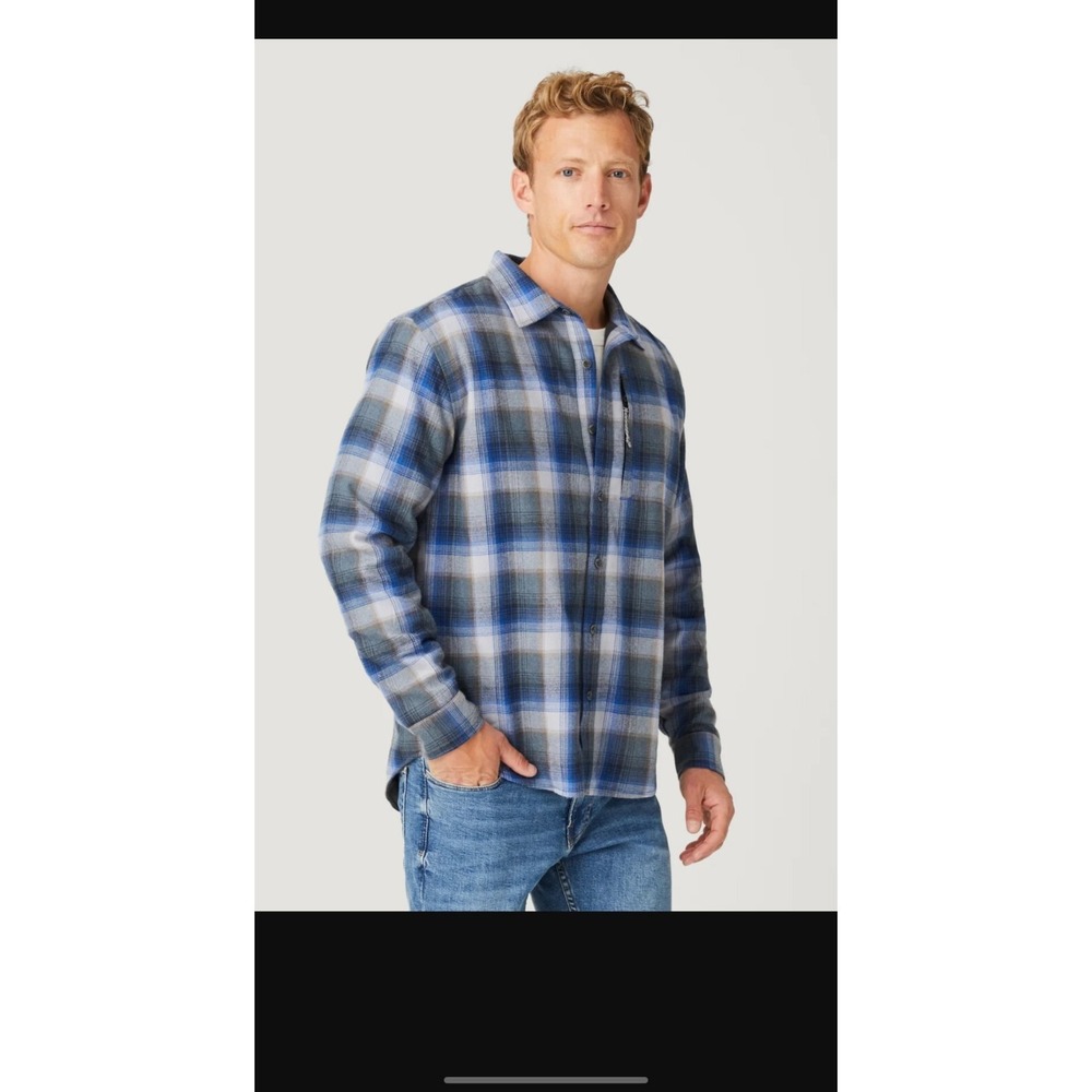 St John's Bay. Men Shirt. Size L. Brand NEW. NWT. Flannel